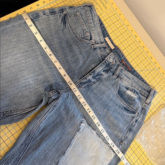 Size 28 Pilcro from Anthropologie Wide Leg Jeans - Picture 9 of 9